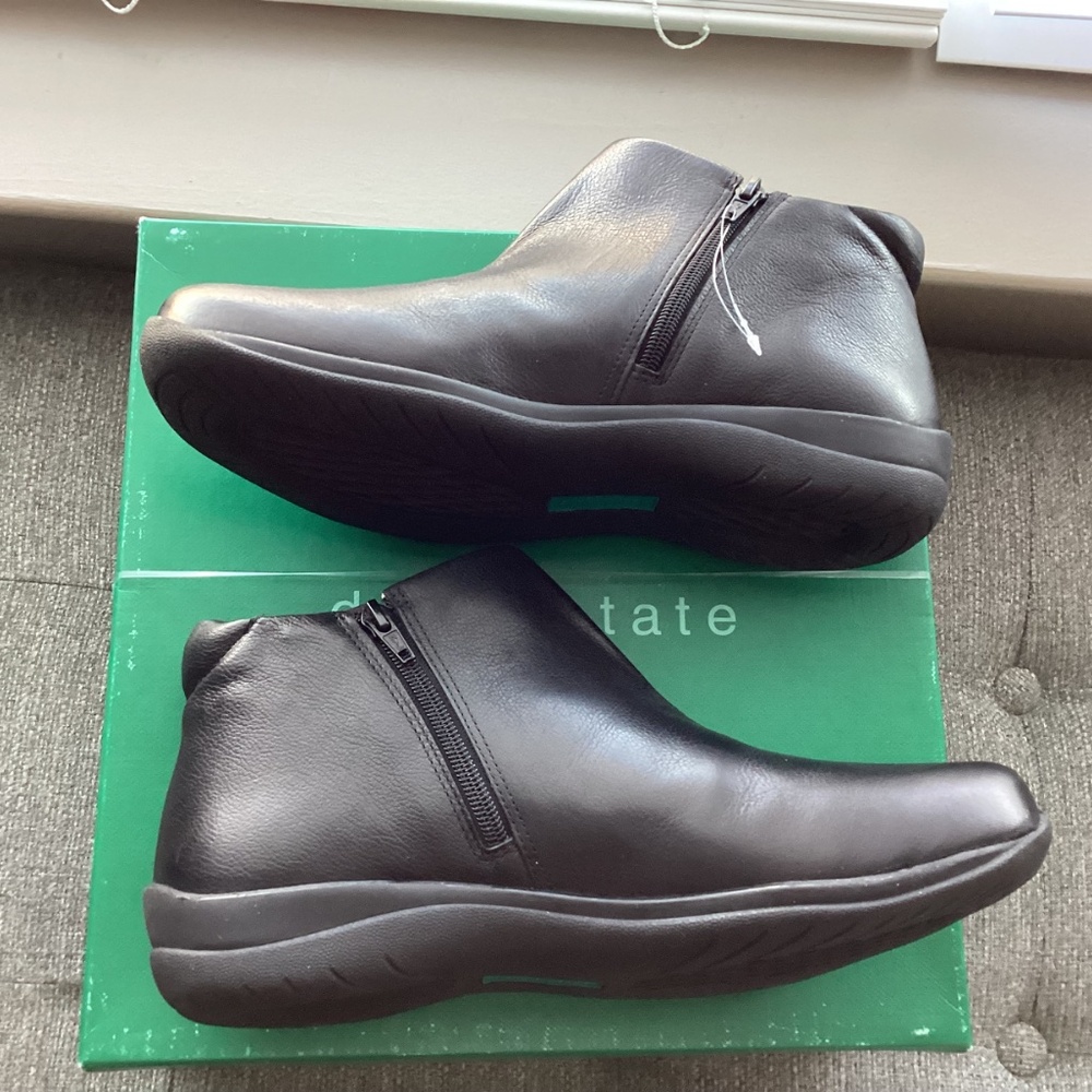 David Tate Sportivo Waterproof Bootie (Women) 9W - Picture 4 of 13